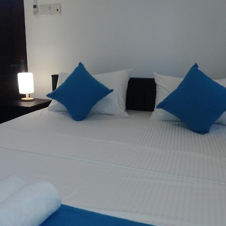 Queens Airport Residence Negombo Eksteriør billede